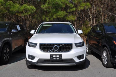 2021 Volvo XC40 Momentum