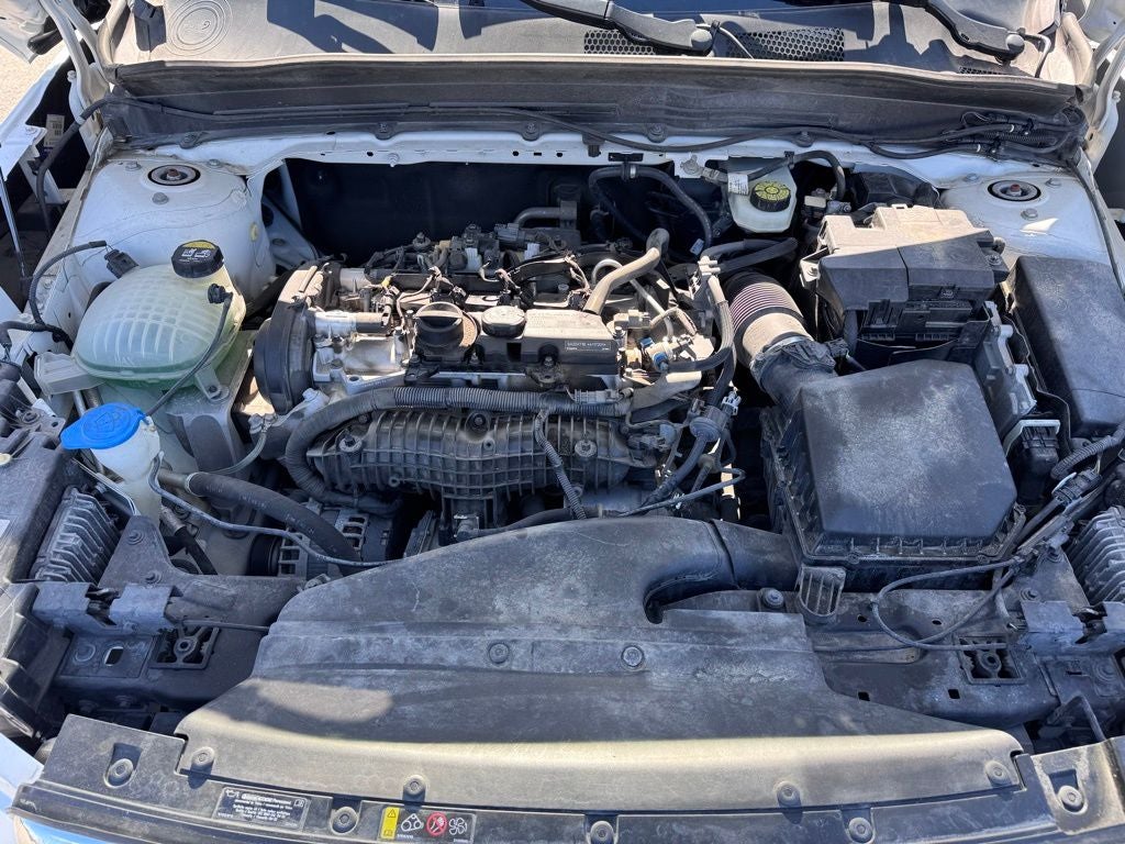 2021 Volvo XC40 Momentum