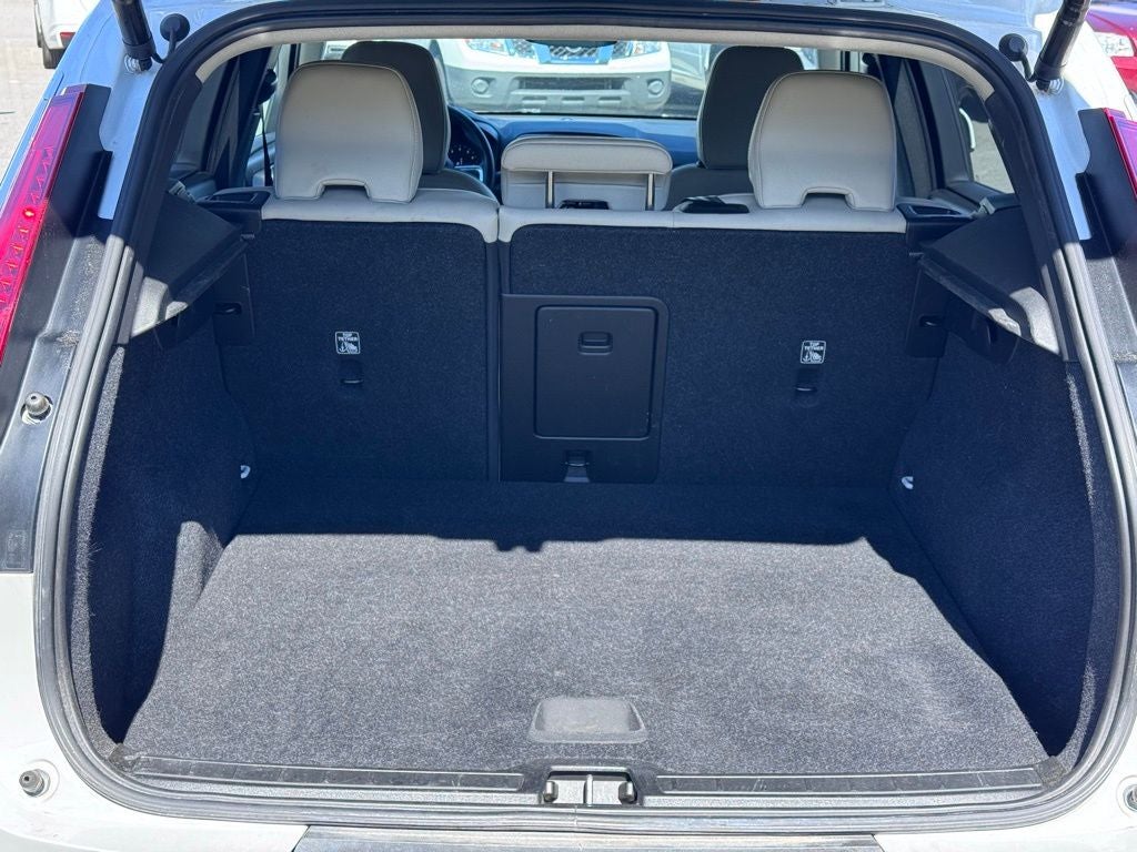 2021 Volvo XC40 Momentum