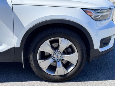 2021 Volvo XC40 Momentum