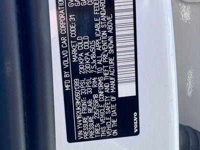 2021 Volvo XC40 Momentum