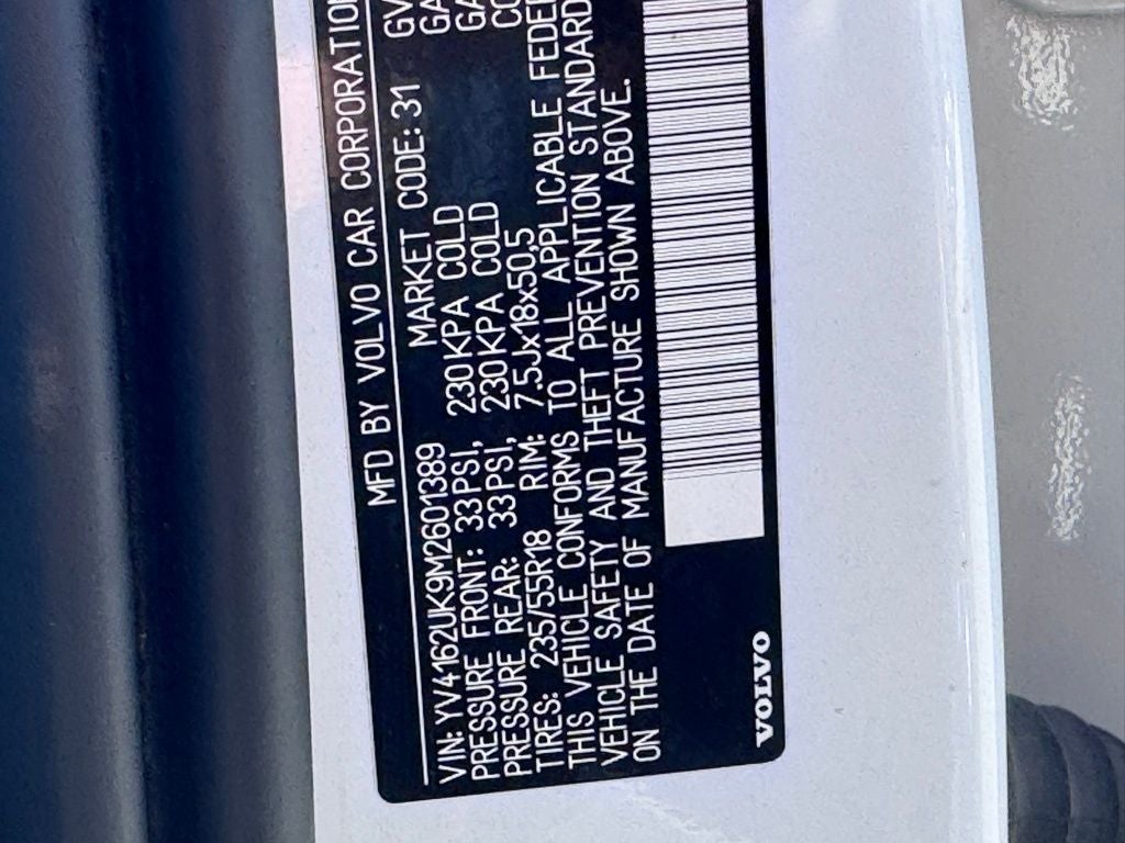 2021 Volvo XC40 Momentum